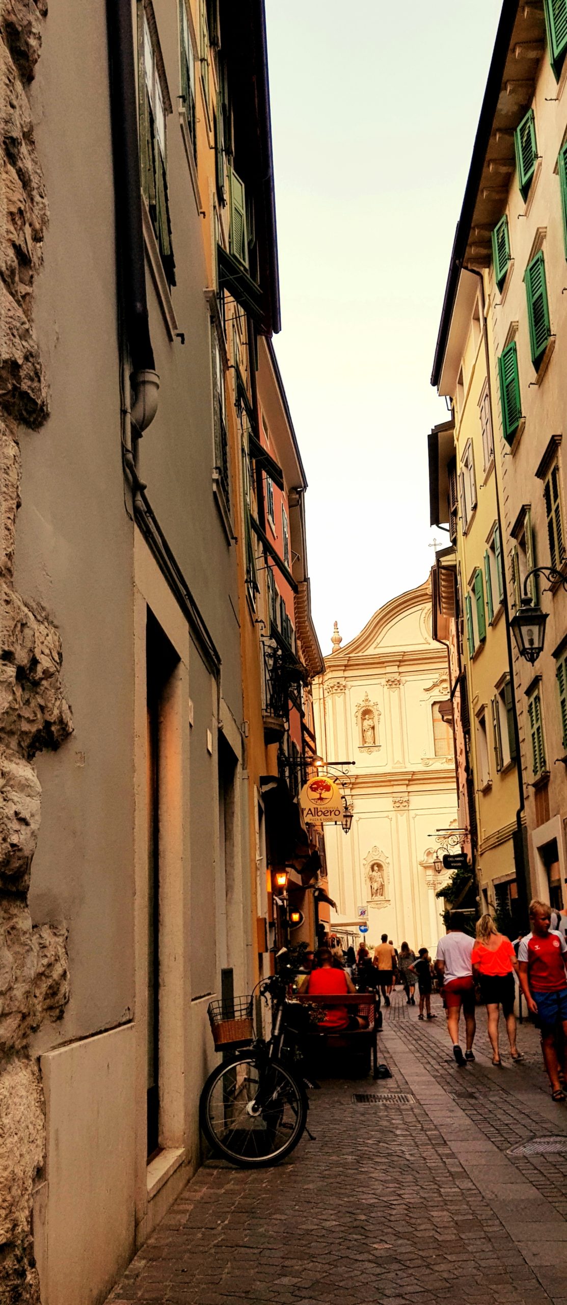 Italian Street - Isha - Age 15